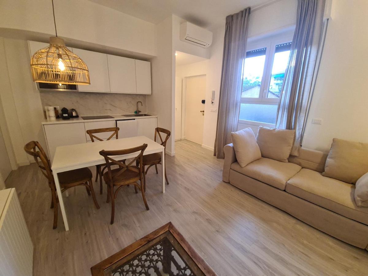 Appartamento Elegante A Rapallo By Portofinovacanze Bagian luar foto